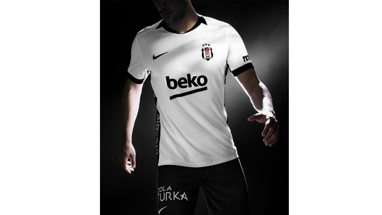 Foto - Beşiktaş’ın yeni sezon formaları tanıtıldı