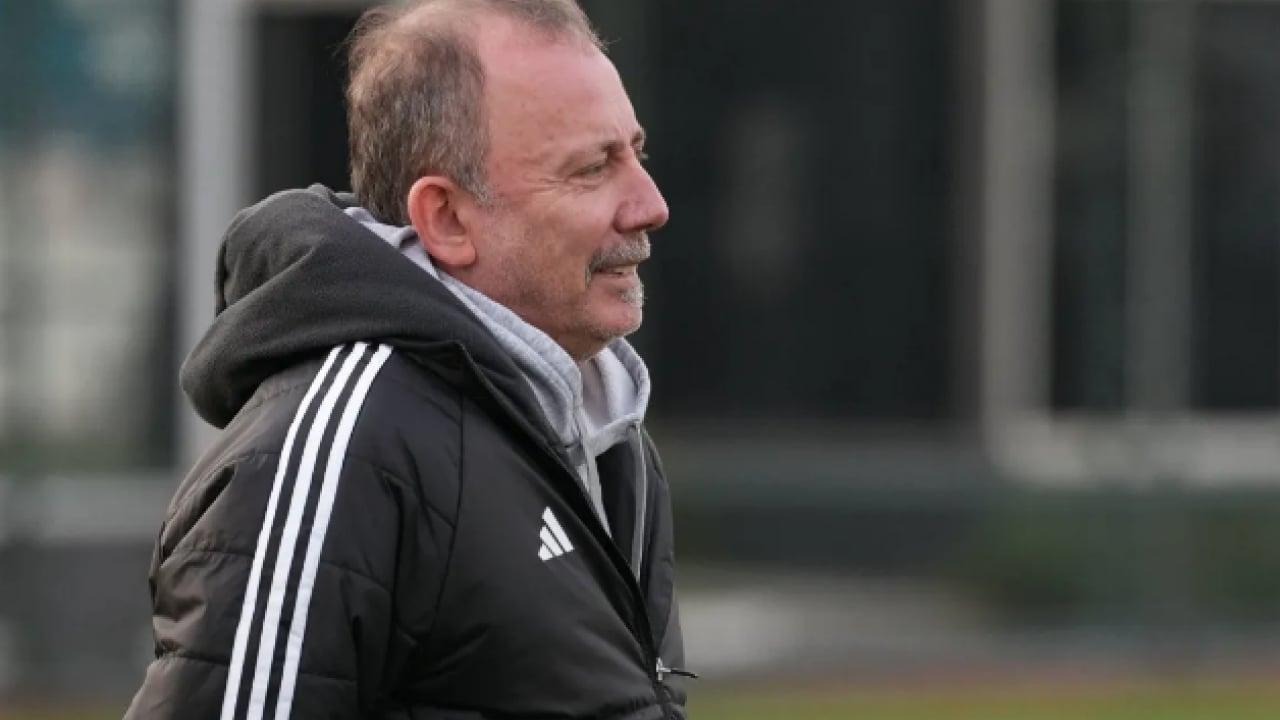 Foto - Beşiktaşlıları şaşkına çeviren gelişme: Sergen Yalçın yorumculuk da yapmayacak: İşte planı