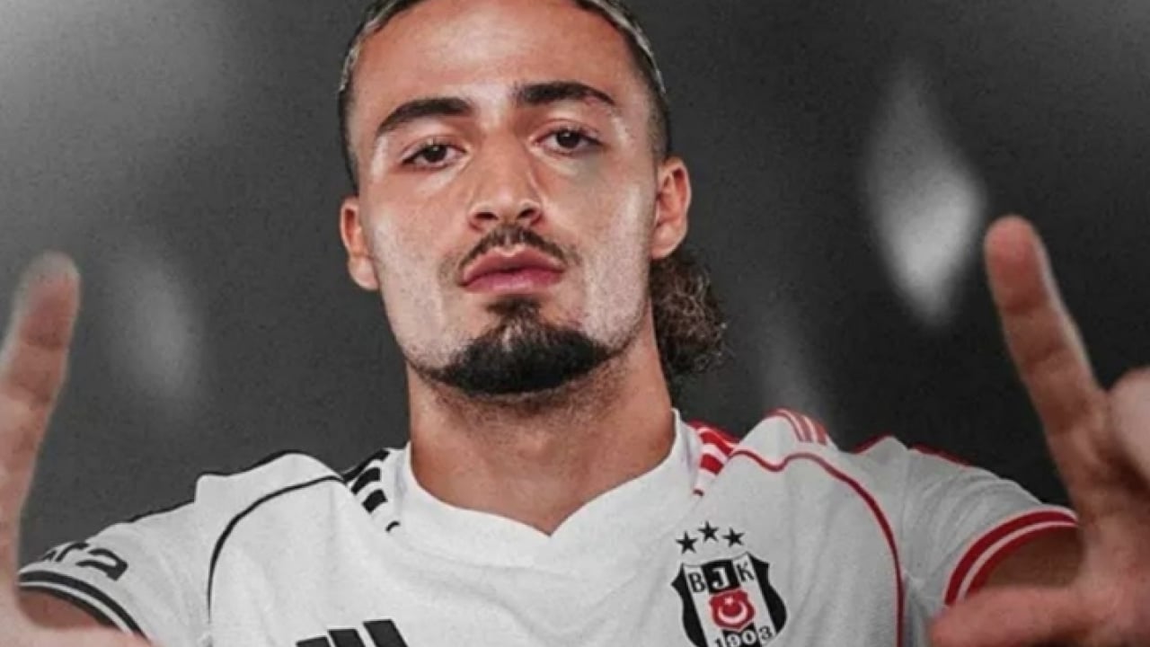 Beşiktaş'ta 6 milyon euro verilerek alınan oyuncu için karar vakti!