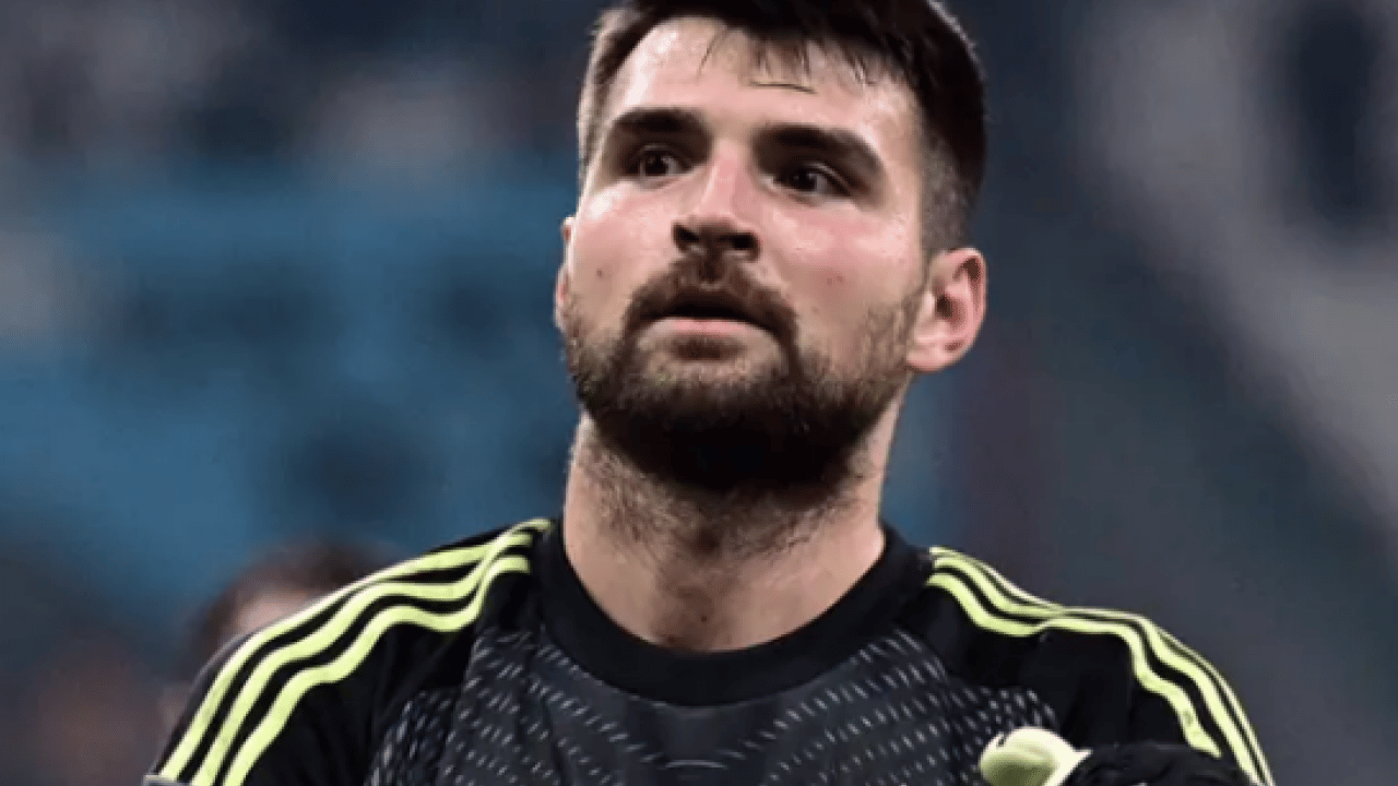 Foto - Beşiktaş'ta deprem! Bu sefer gidiyor gibi! Taraftarla bir küs, bir barışık...