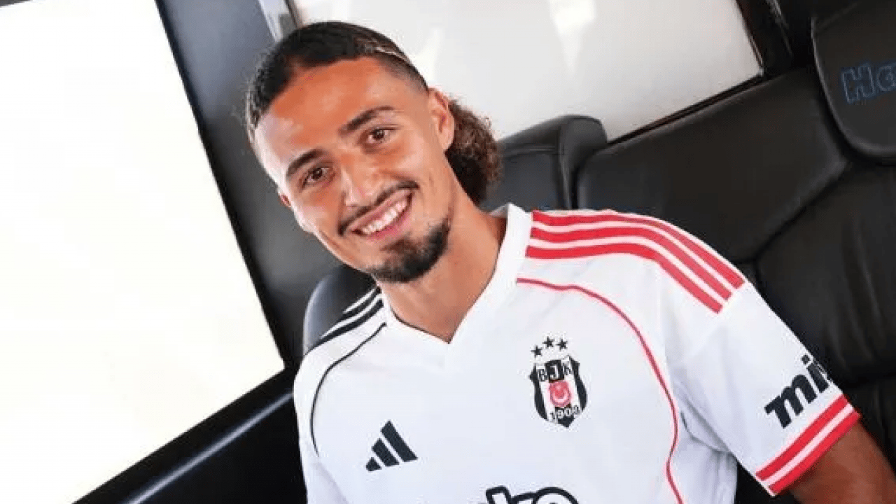 Foto - Beşiktaş’ta flaş ayrılık! Resmen kapıyı gösterdiler