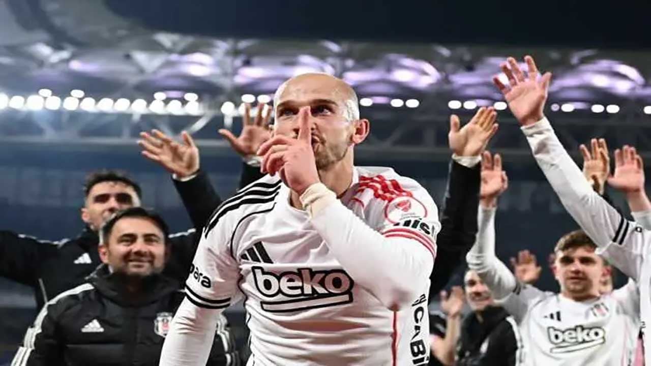 Foto - Beşiktaş'ta Salah bombası patlıyor! Mısırlı yıldız gelirse ilk bilet kesilecek!