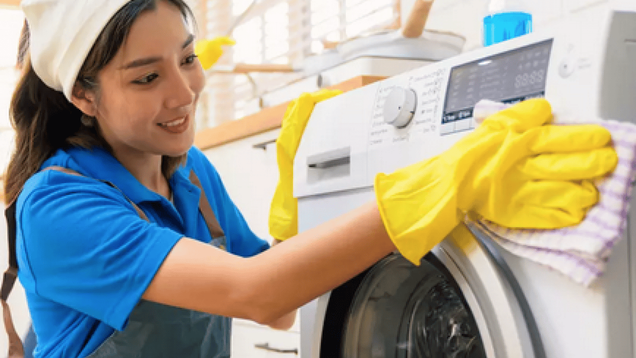 Foto - Beyaz eşyadaki çizikleri tek malzemeyle yok edin! Saniyeler içinde sıfır gibi görünsün, aylarca parlasın! 