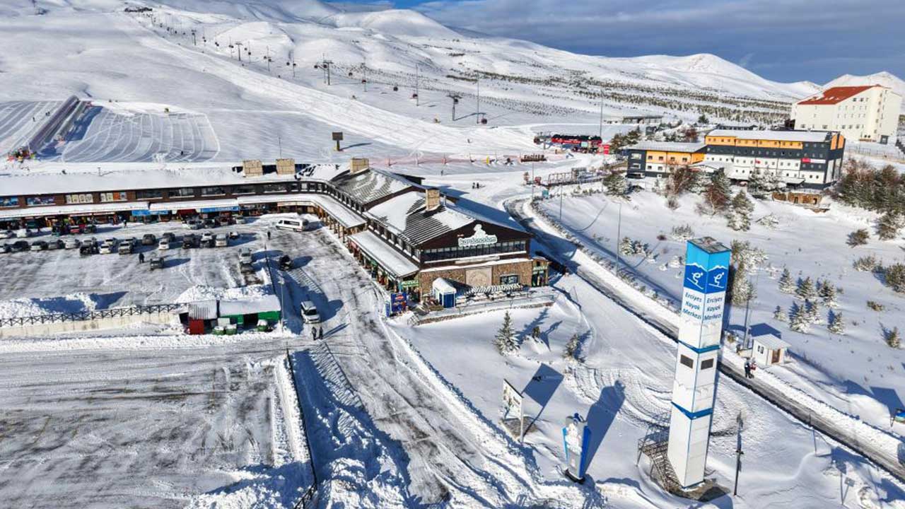 Foto - Beyaz gelinliğini giyen Erciyes'te kartpostallık görüntüler