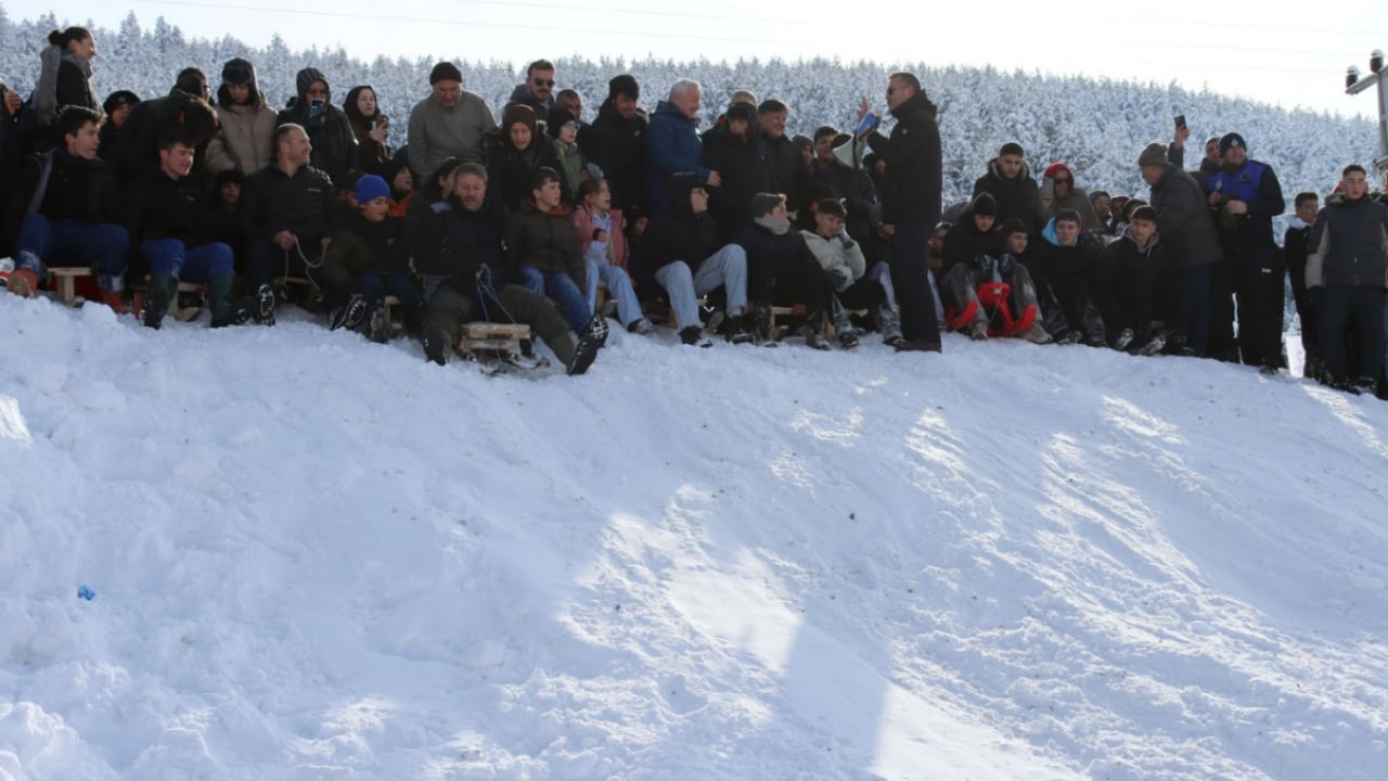 Foto - Beyaz örtü festivallerle şenlendi: Rize, Ordu ve Trabzon’dan renkli görüntüler