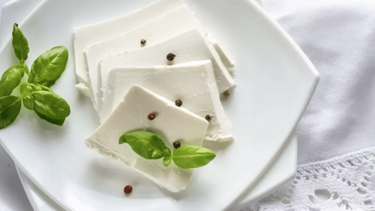 Foto - Beyaz peynir yiyorsanız bu haberimizi okumalısınız... Bu belirtiler varsa ağzınıza sürmeyin!