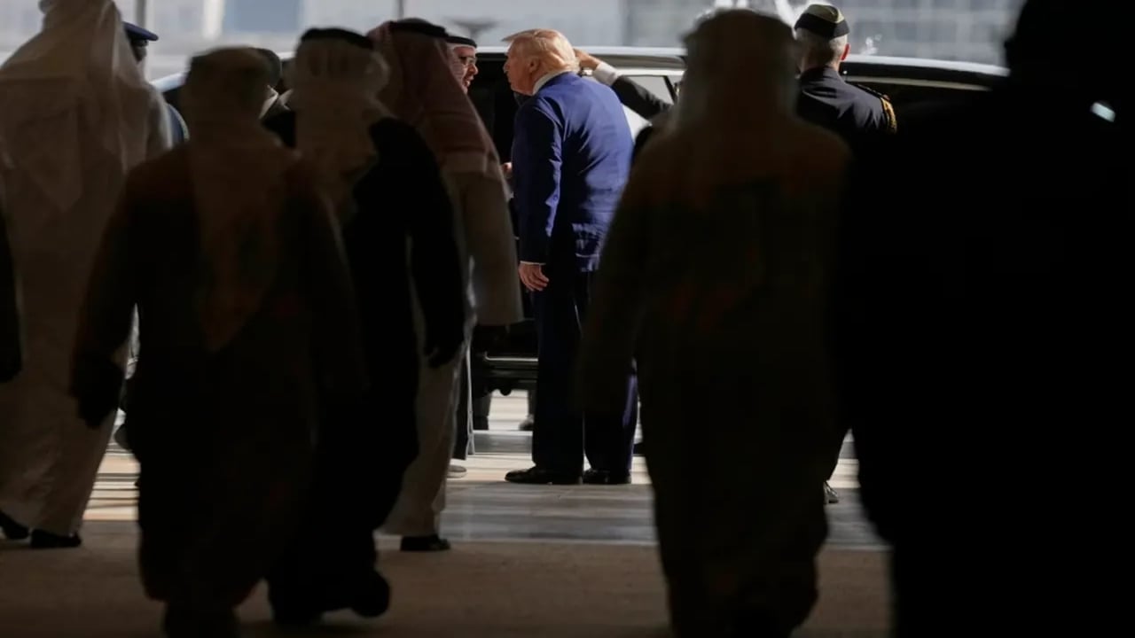 Foto - Beyaz Saray fena karıştı! Trump’ın şirketine ‘ajan şeyh’ ortak oldu