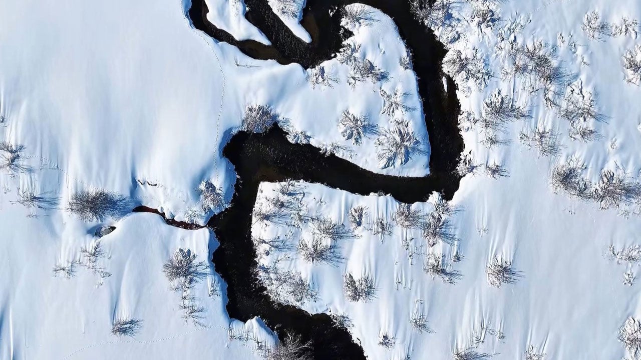 Foto - Beyazın içindeki kıvrım! Cilo Dağı eteklerinde kartpostallık manzara