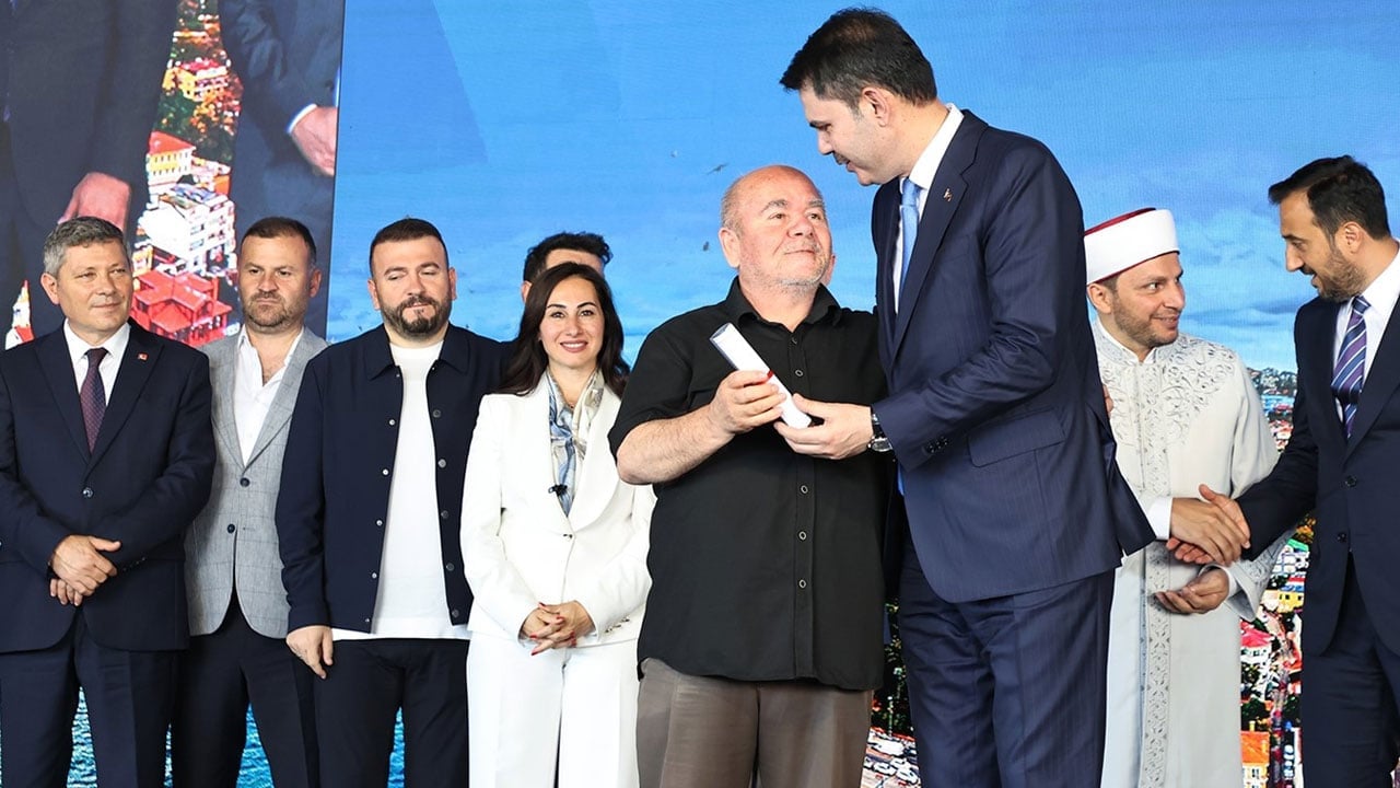 Foto - Beykoz'da tarihi bir gün yaşandı: 1071 vatandaşın tapu sevinci