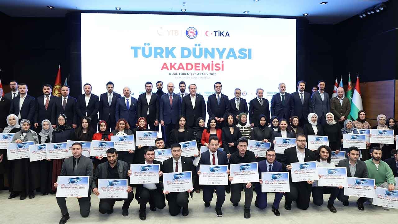 Foto - Bilal Erdoğan'dan dikkat çeken çıkış: Buna ciddi bir şekilde ihtiyacımız var