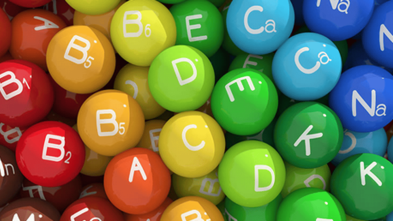 Foto - Bile bile bu yanlışa düşmeyin! Saçları fırça gibi uzatan vitaminler: İpek gibi yumuşatıyor