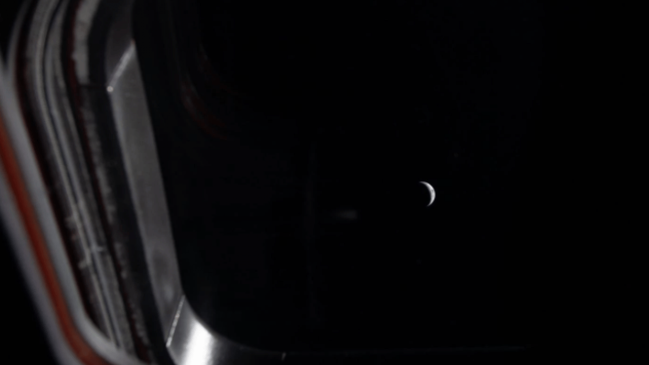 Foto - Bilim dünyasında tarihi kare! Ay ilk kez bu açıdan kaydedildi