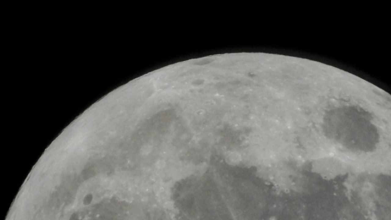 Foto - Bilim dünyasında tarihi kare! Ay ilk kez bu açıdan kaydedildi