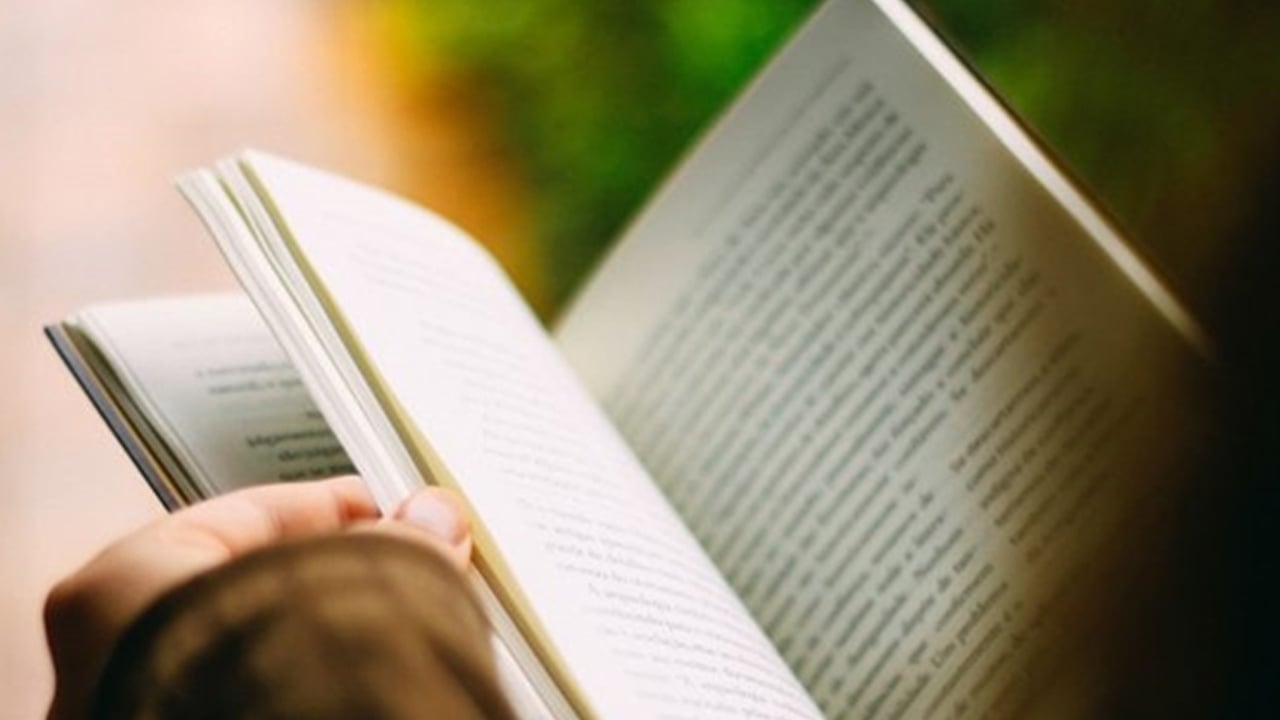 Bilimsel olarak kanıtlandı: Kullananların ömrünü uzatıyor anlaşıldı! Kitap okumak ile ilgili çalışma yayımlandı! 