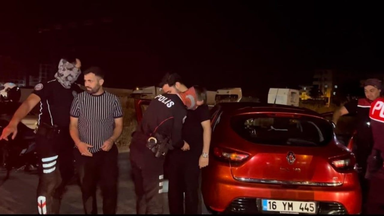 Foto - Bin polisle operasyon Bursa’da suça ve suçluya göz açtırılmıyor