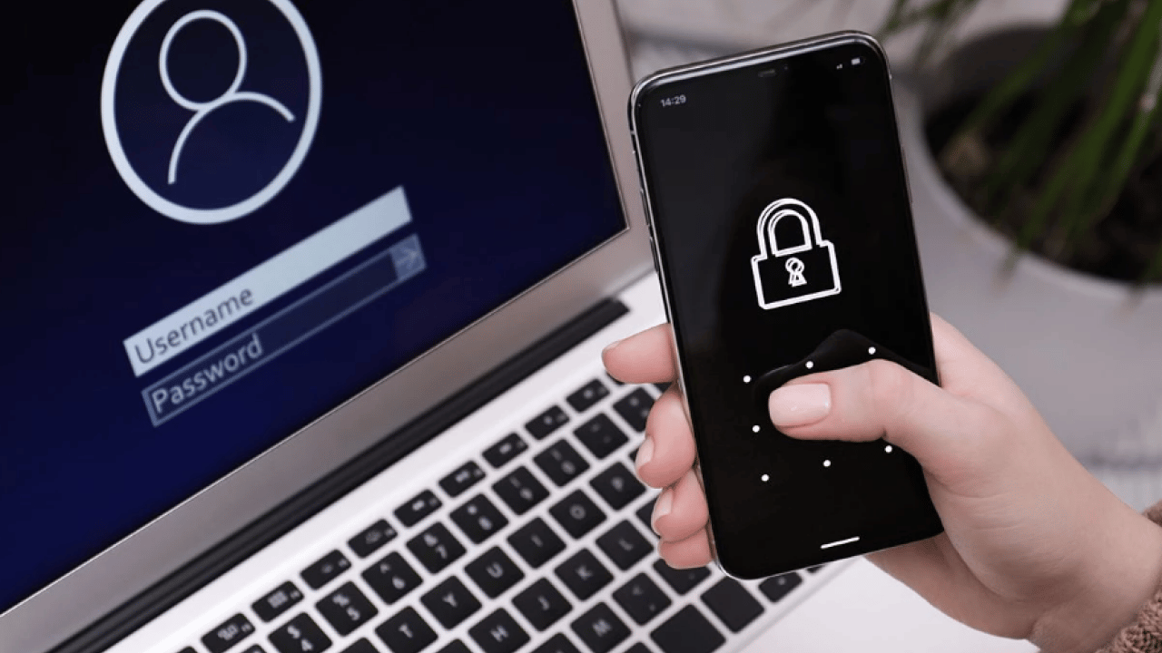 Foto - Binlerce kişiye hizmet veriyor! İran'ın internet yasaklarını delen Türk gündem oldu