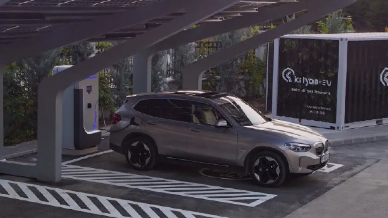 Foto - Binlerce kişiyi ilgilendiriyor: Elektrikli araç şarj tarifelerinde indirim müjdesi!