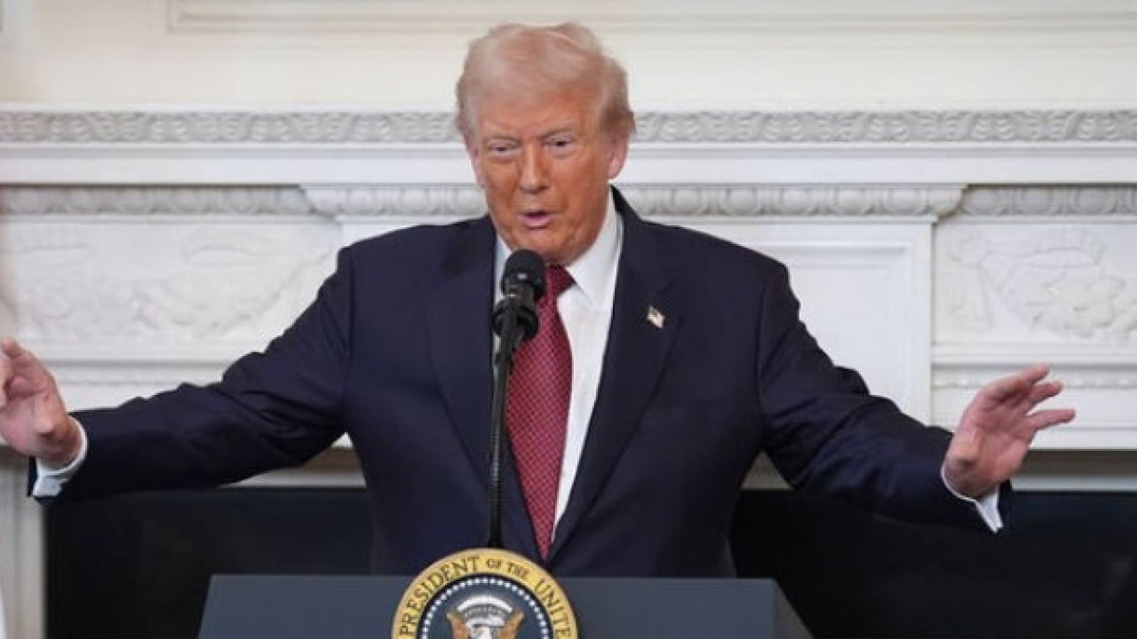 Foto - Bir bu eksikti: Avrupa ülkesinde 'TRUMP' adlı parti kuruldu!