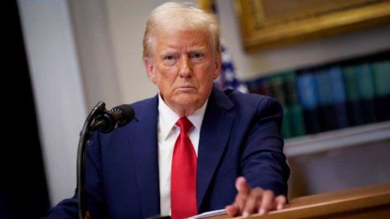 Foto - Bir bu eksikti: Avrupa ülkesinde 'TRUMP' adlı parti kuruldu!