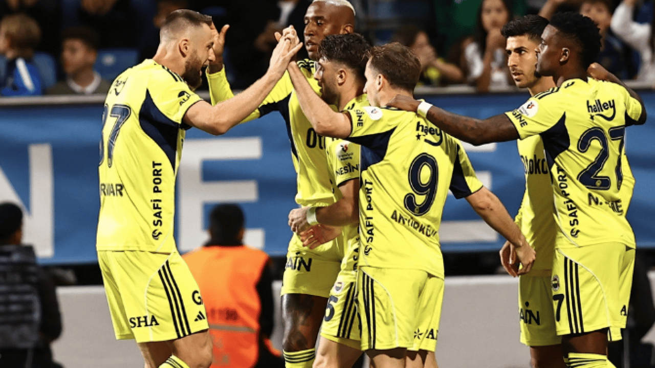 Bir bu eksikti şimdi! Sosyal medya yıkıldı... Fenerbahçe'nin mevcut yabancı sayısı: 15!