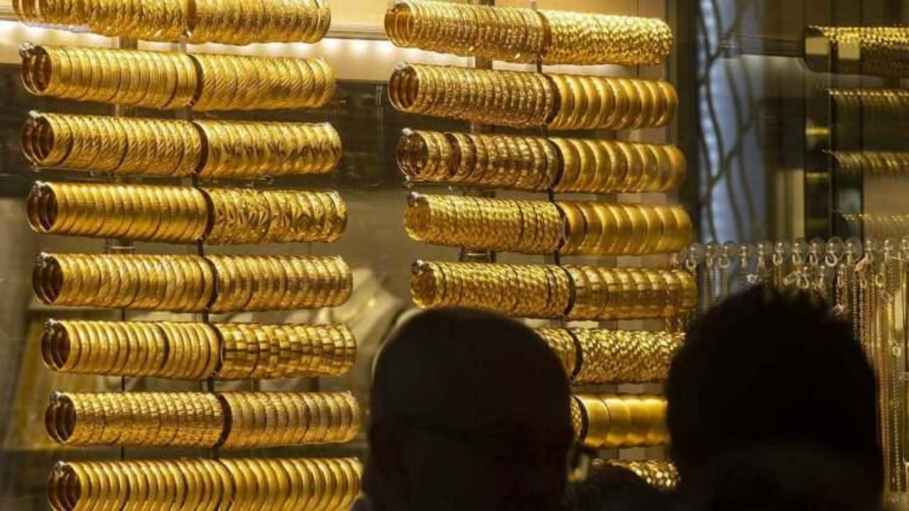 Foto - Bir çıkıyor, bir iniyordu! Altın yatırımcısını uykusuz bırakacak gelişme