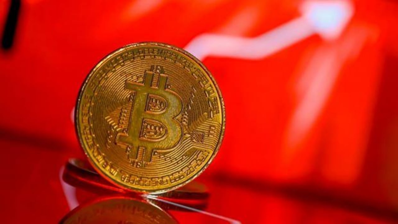 Foto - Bir çıkıyor, bir iniyordu! Altın yatırımcısını uykusuz bırakacak gelişme