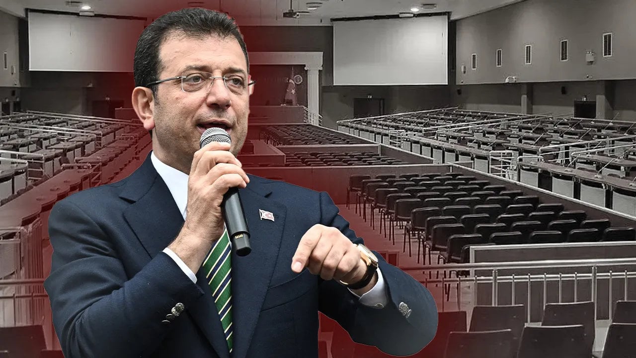 Foto - Bir darbeyi de oradan yedi! Ekrem İmamoğlu’na büyük şok 