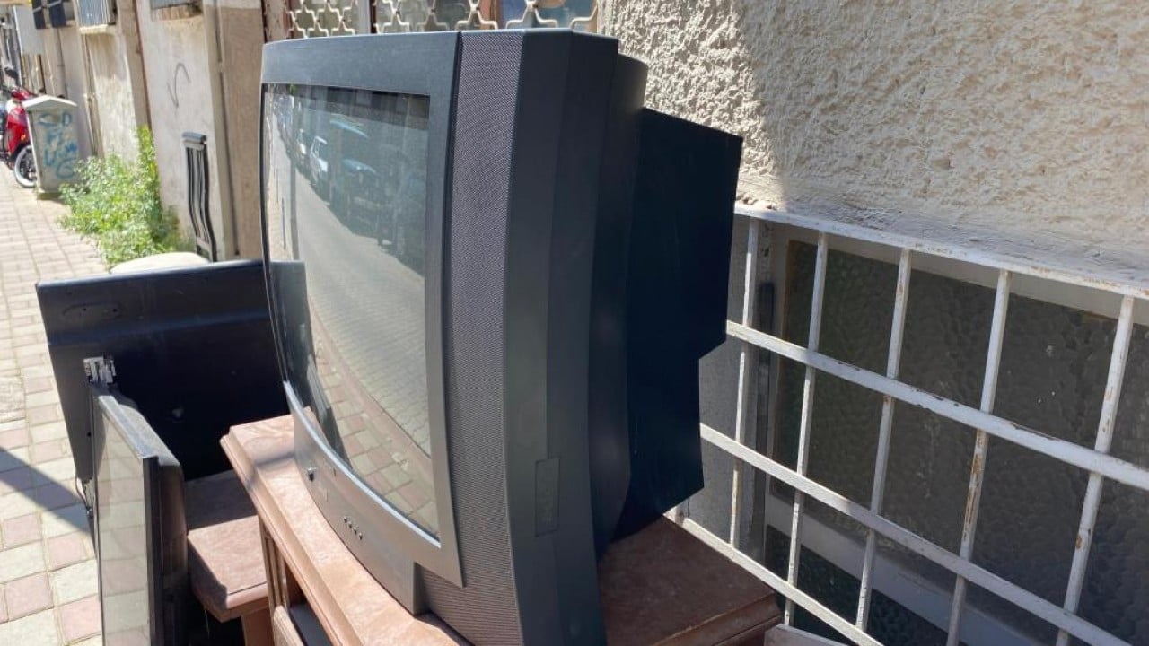 Foto - Bir dönemin vazgeçilmeziydiler! Tüplü televizyonlar artık dekor oldu