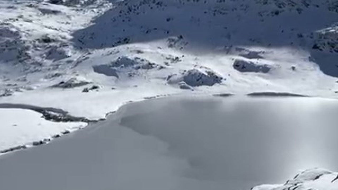 Foto - Bir gecede dondu! Artabel Gölleri kış masalına döndü