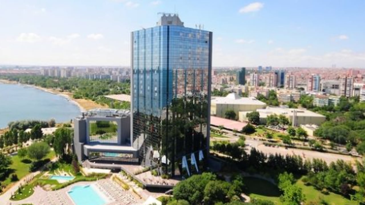 Bir gecelik ücreti cep yakıyor! İstanbul'un en lüks 10 oteli belli oldu