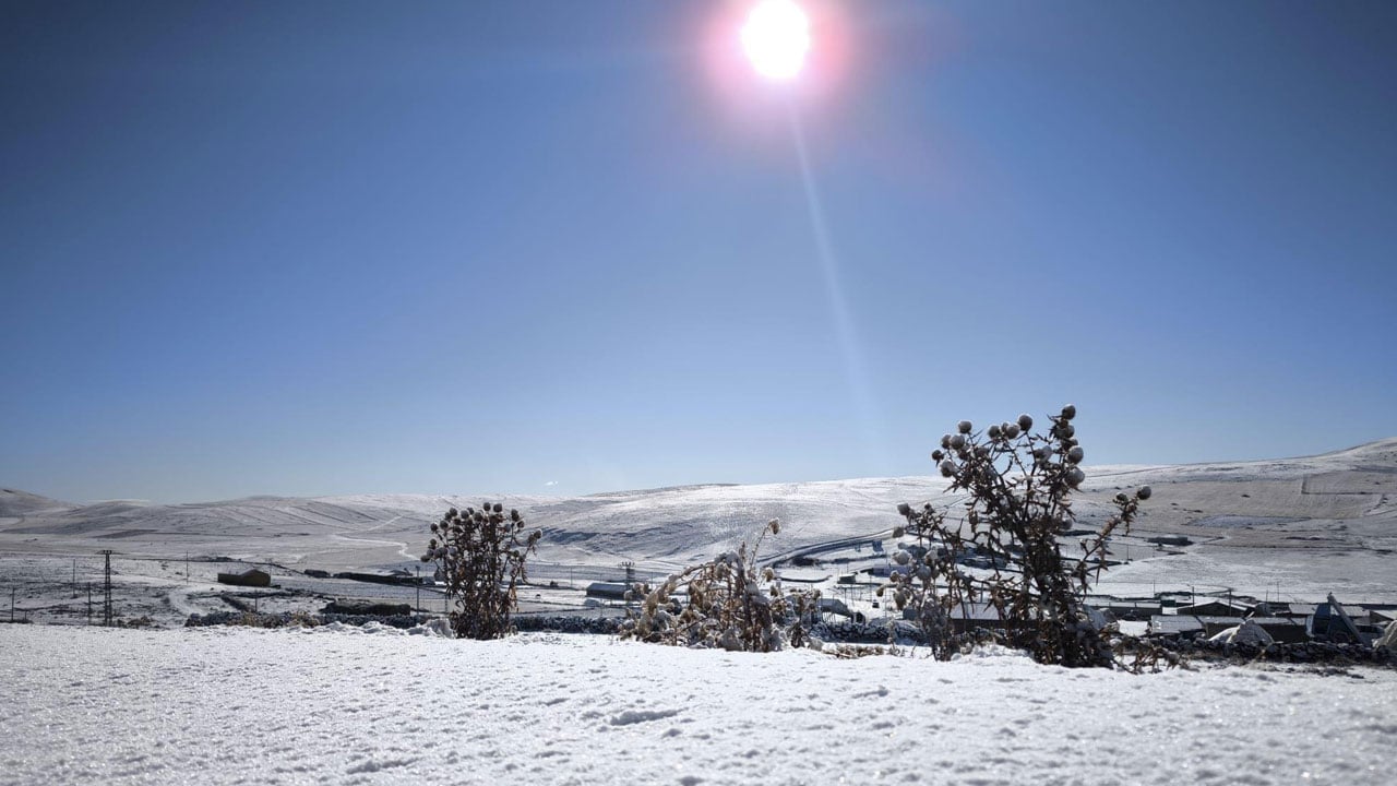 Foto - Bir günde mevsim değişti! Doğu’nun zirveleri beyaza büründü