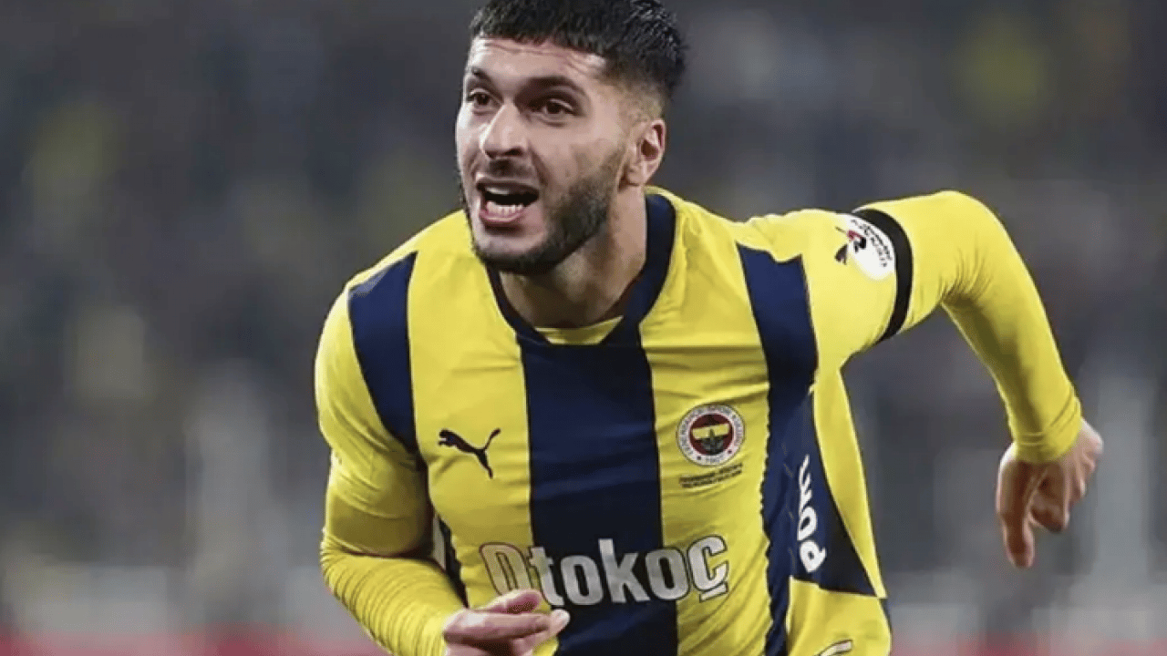 Bir günde transferi bitirdi bile... Fenerbahçe'de geleceği belirsiz olan Oğuz Aydın'ın istikameti artık belli...