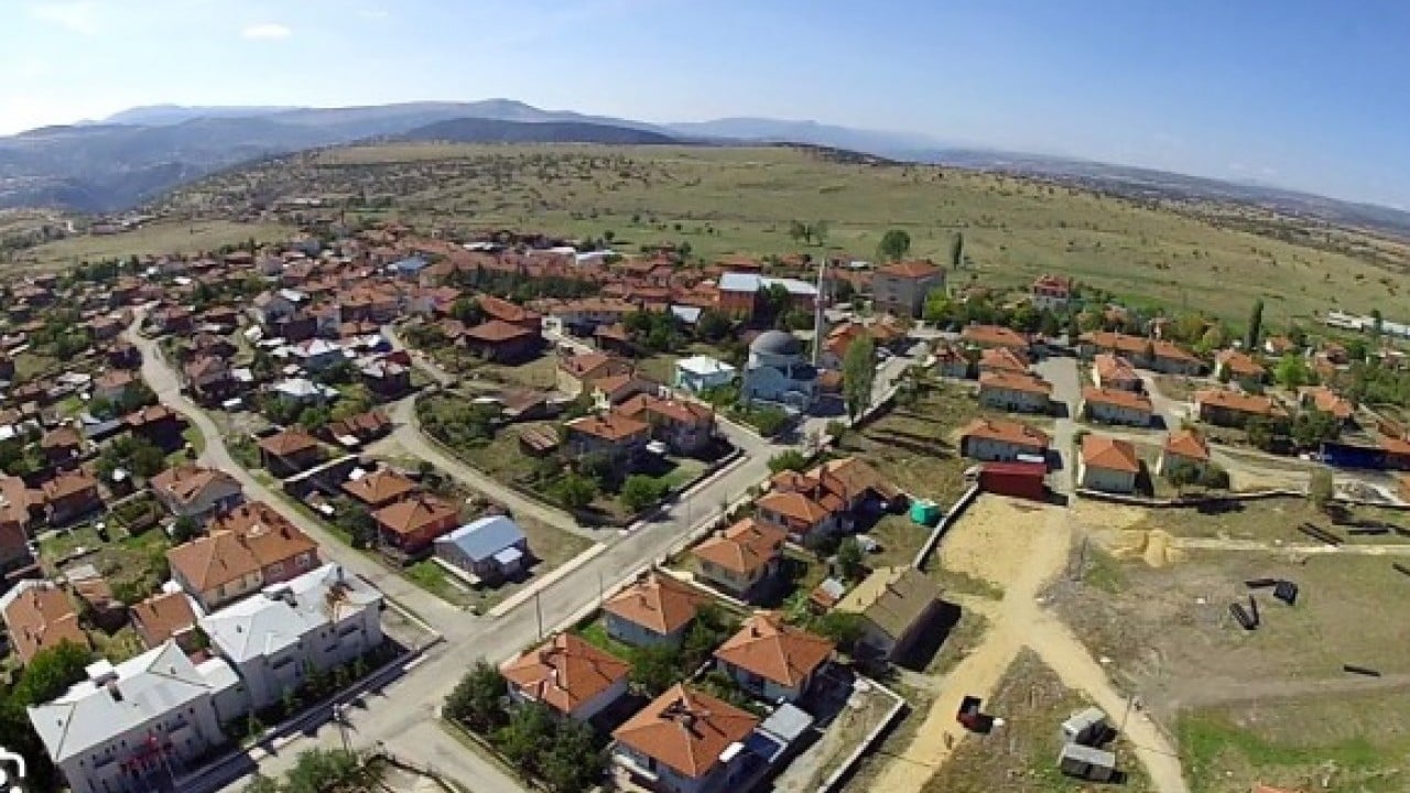 Foto - Belediye başkanı gözyaşlarını tutamadı: 'Böyle bir sonu haketmedik!'