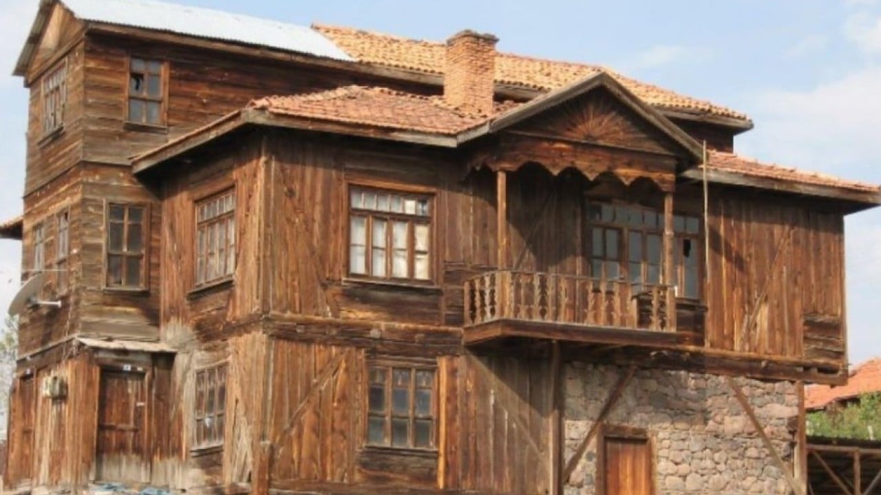 Foto - Belediye başkanı gözyaşlarını tutamadı: 'Böyle bir sonu haketmedik!'