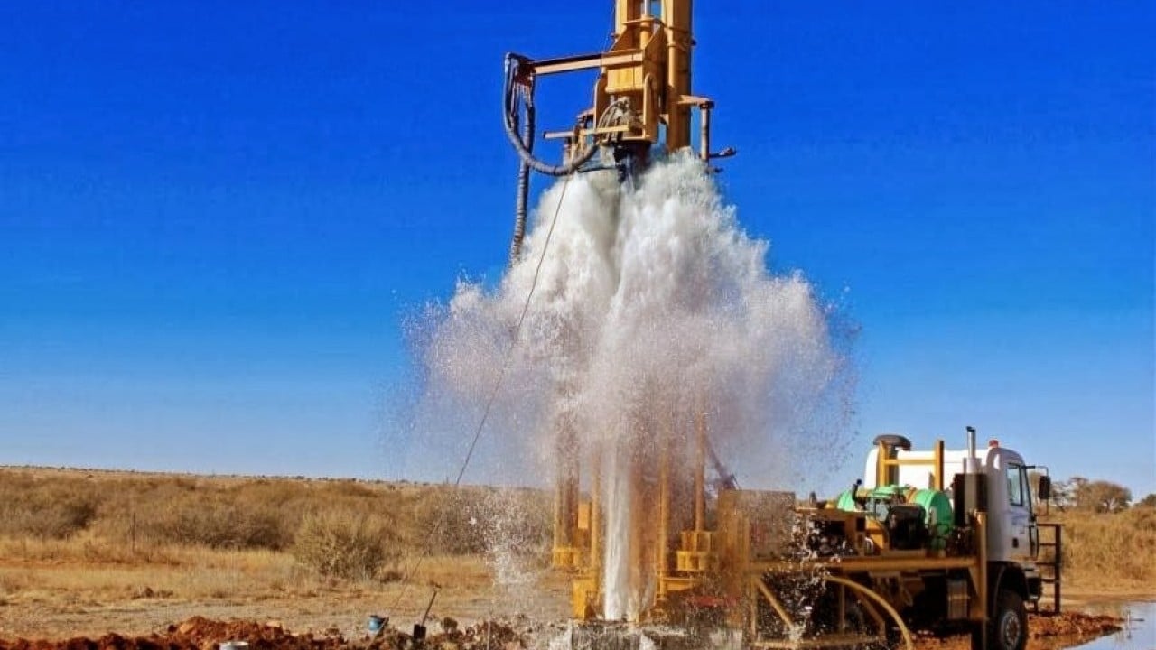 Foto - Bir ilimizde harıl harıl aranmaya başladı! Yerin altından fışkırması an meselesi