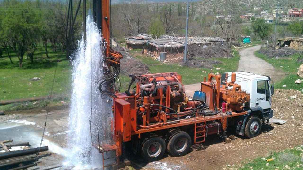 Bir ilimizde harıl harıl aranmaya başladı! Yerin altından fışkırması an meselesi