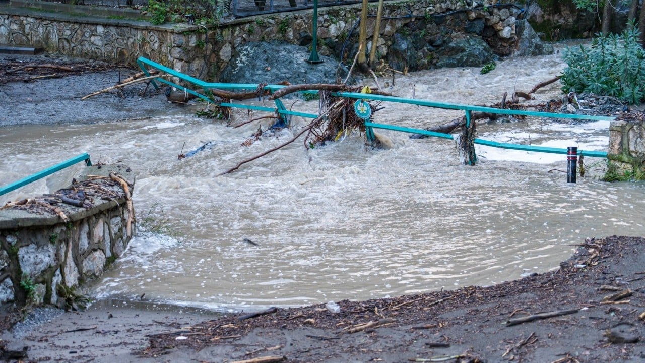 Foto - Bir şehir dün gece felaketi yaşadı! Hasar gün ağarınca ortaya çıktı
