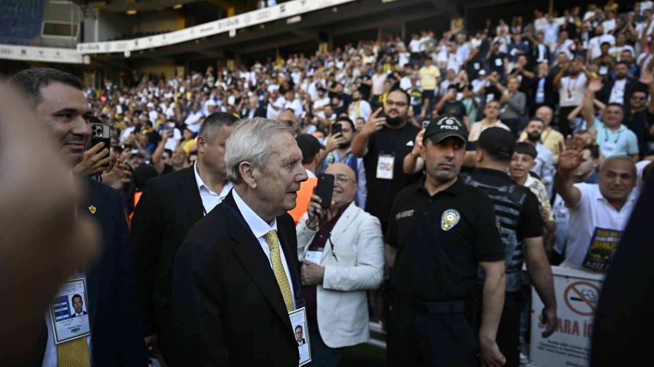 Foto - Bir yıldız daha mı? Aziz Yıldırım'dan Galatasaray'a dev çalım! 