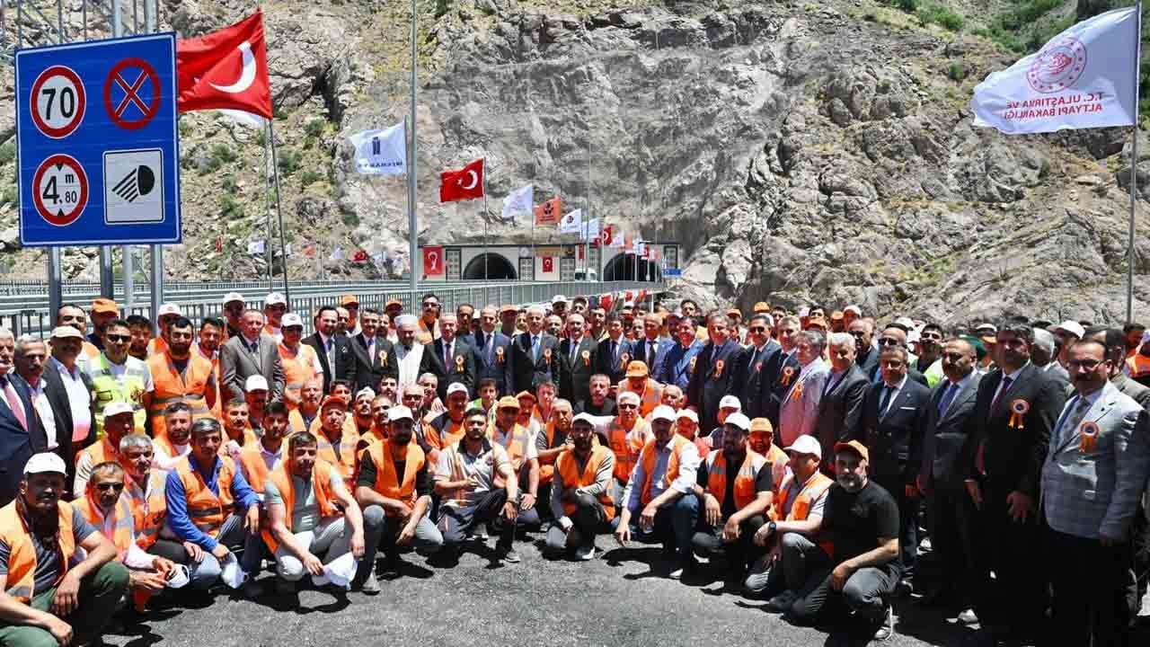 Foto - Bir zamanlar ‘girilmez’ deniliyordu: Şimdi köprüler ve tüneller yükseliyor