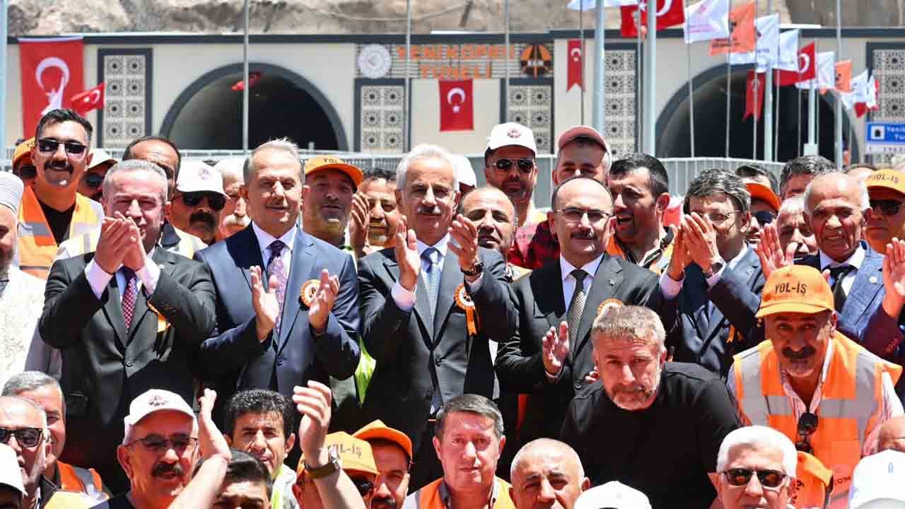 Foto - Bir zamanlar ‘girilmez’ deniliyordu: Şimdi köprüler ve tüneller yükseliyor