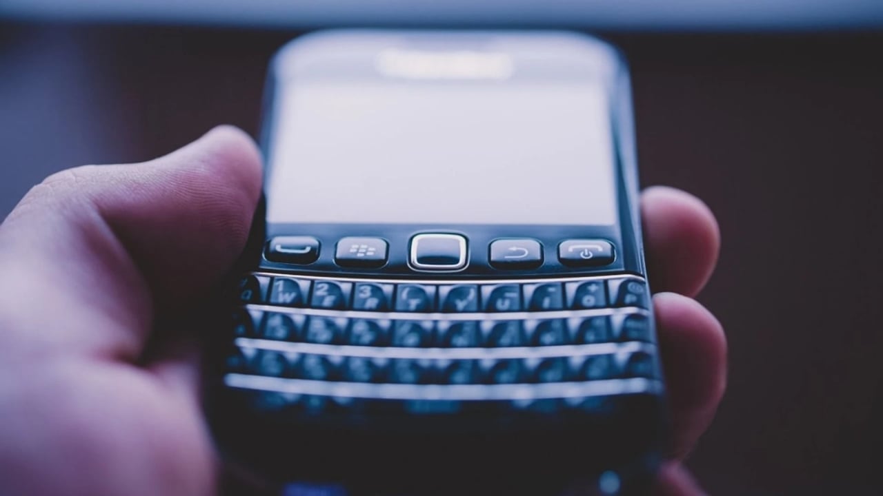 Bir zamanlar peynir ekmek gibi satıyordu! Efsane telefon markası geri döndü