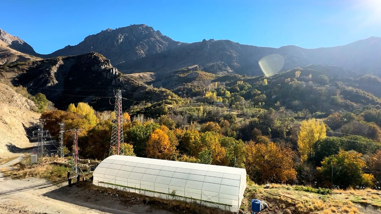 Foto - Bir zamanlar sessizdi, şimdi yeniden hayat var! Yüksekova’nın boşaltılan köyleri seralarla canlandı