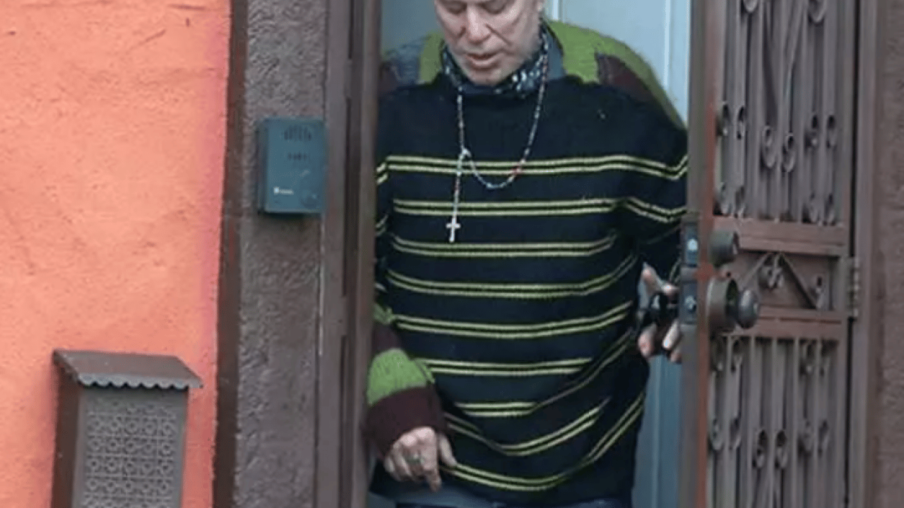 Foto - Bir zamanların en yakışıklısıydı! Son hali yürek burktu!