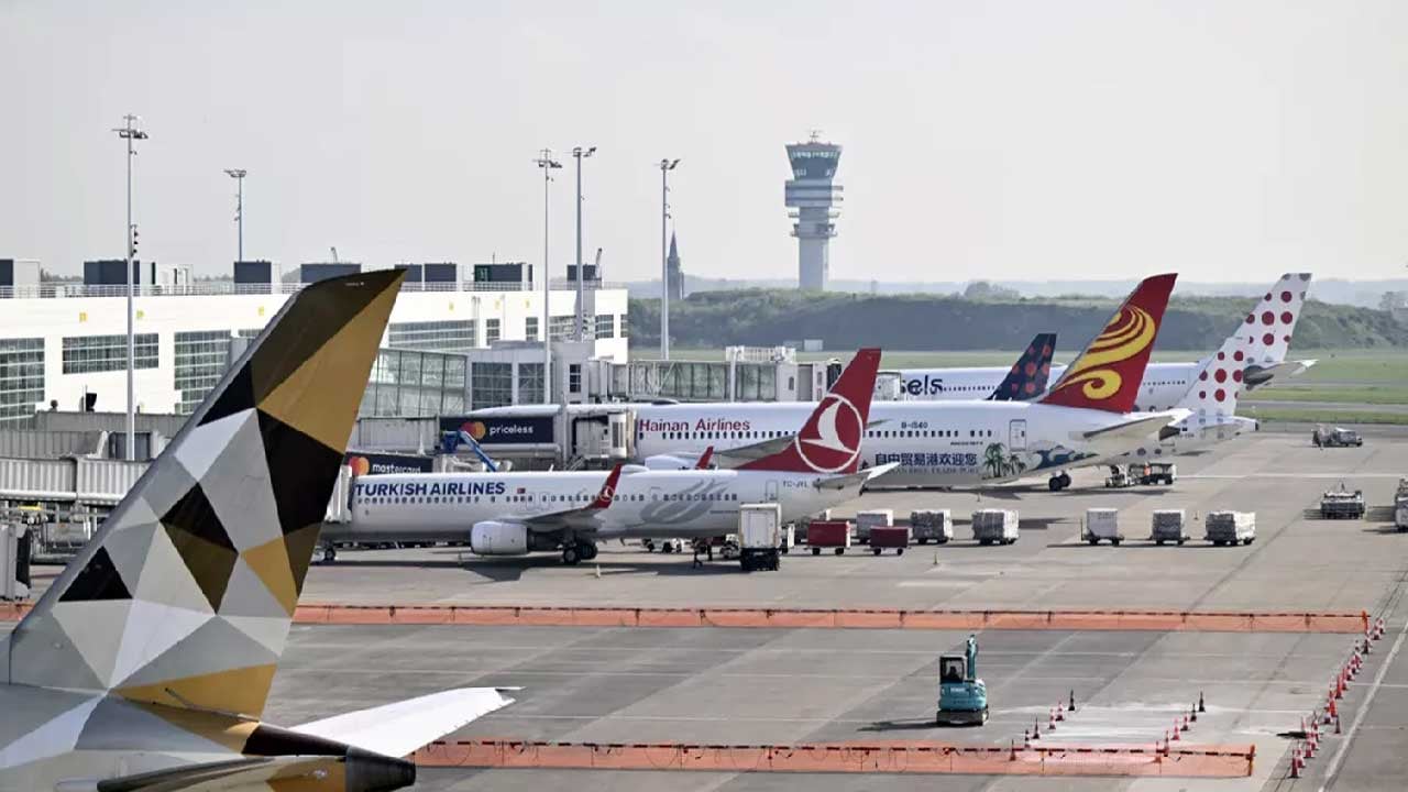 Foto - Bir zamanların sömürgeci ülkesi kendini korumaktan aciz