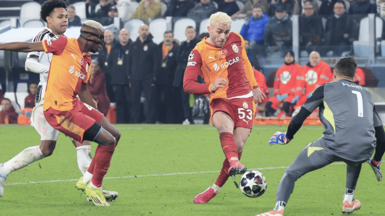 Foto - Birçok kişi bilmiyor ama Barış Galatasaray'ın rezerv takımında oynadı!