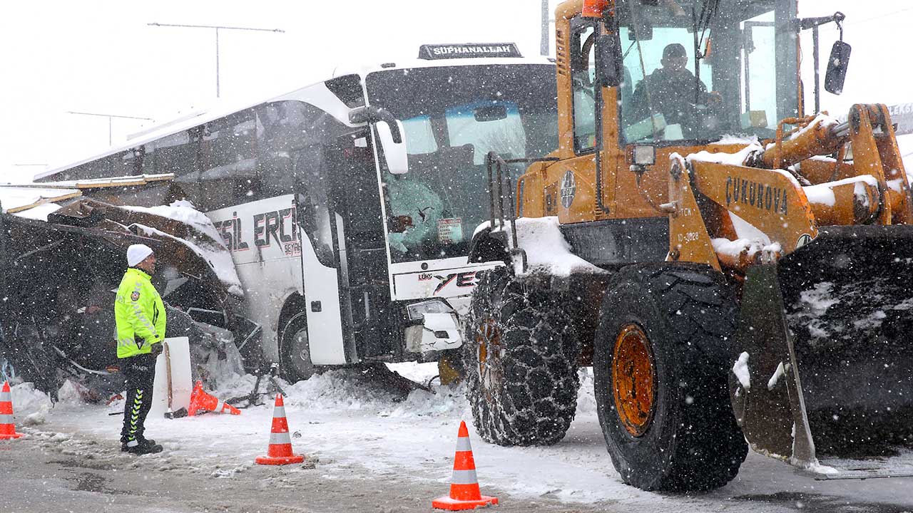 Foto - Bitlis'te yürekler ağza geldi! 4 polis yaralandı
