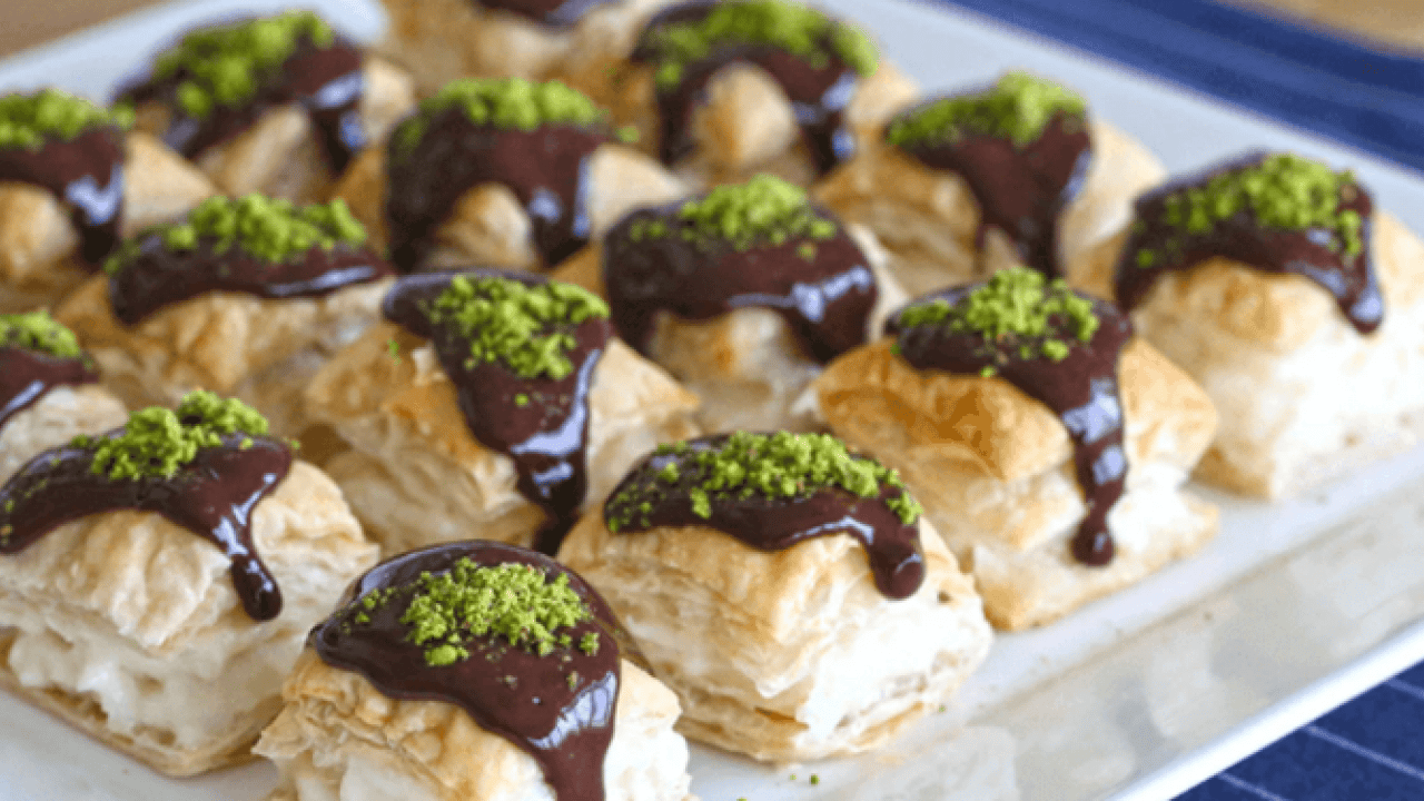 Foto - Bitmek bilmeyen arzunun nedeni belli oldu: Devamlı tatlı yeme isteği mi var? 