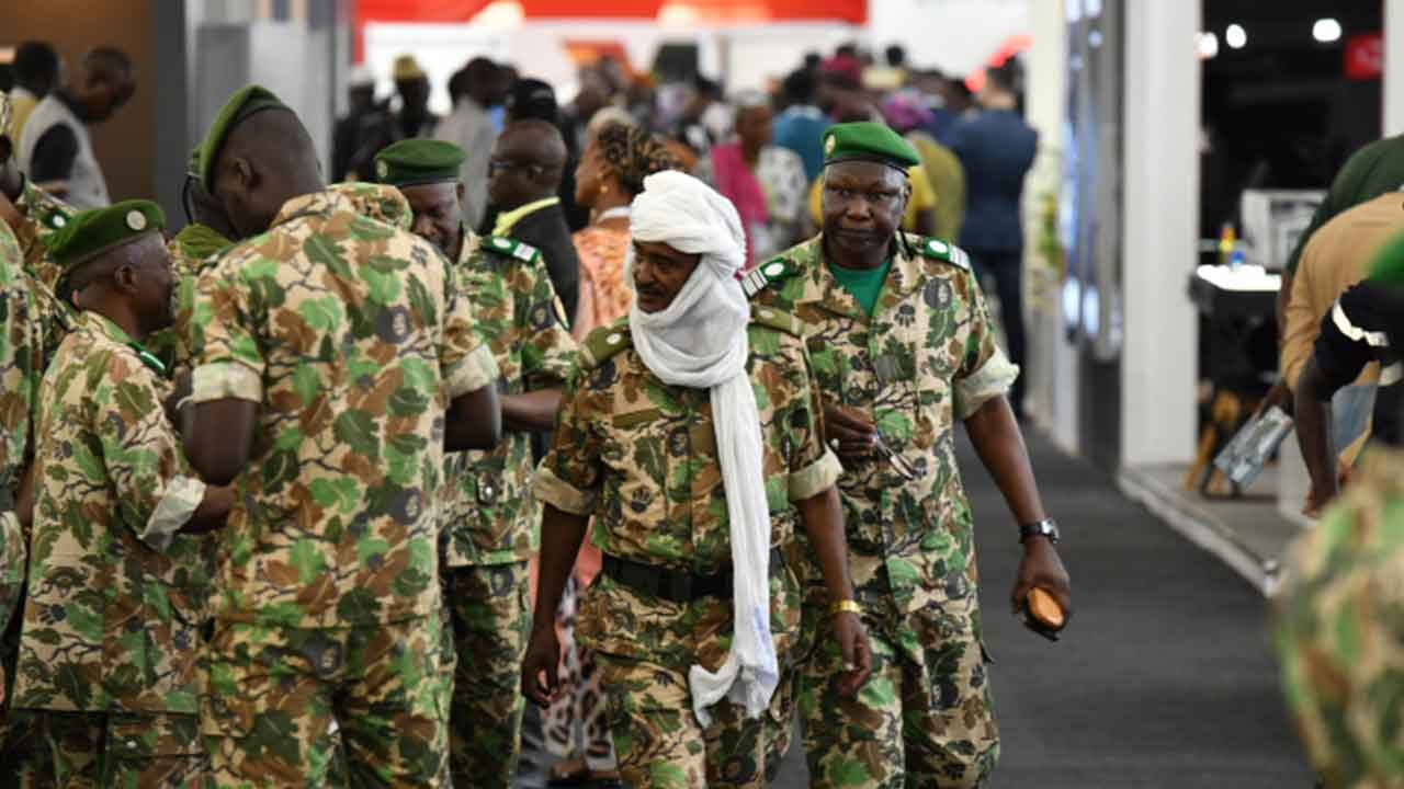 Foto - 'Bize parayla satın alamadığımız silahları verdiler' demişlerdi! Türkiye ükeye resmen çıkarma yaptı