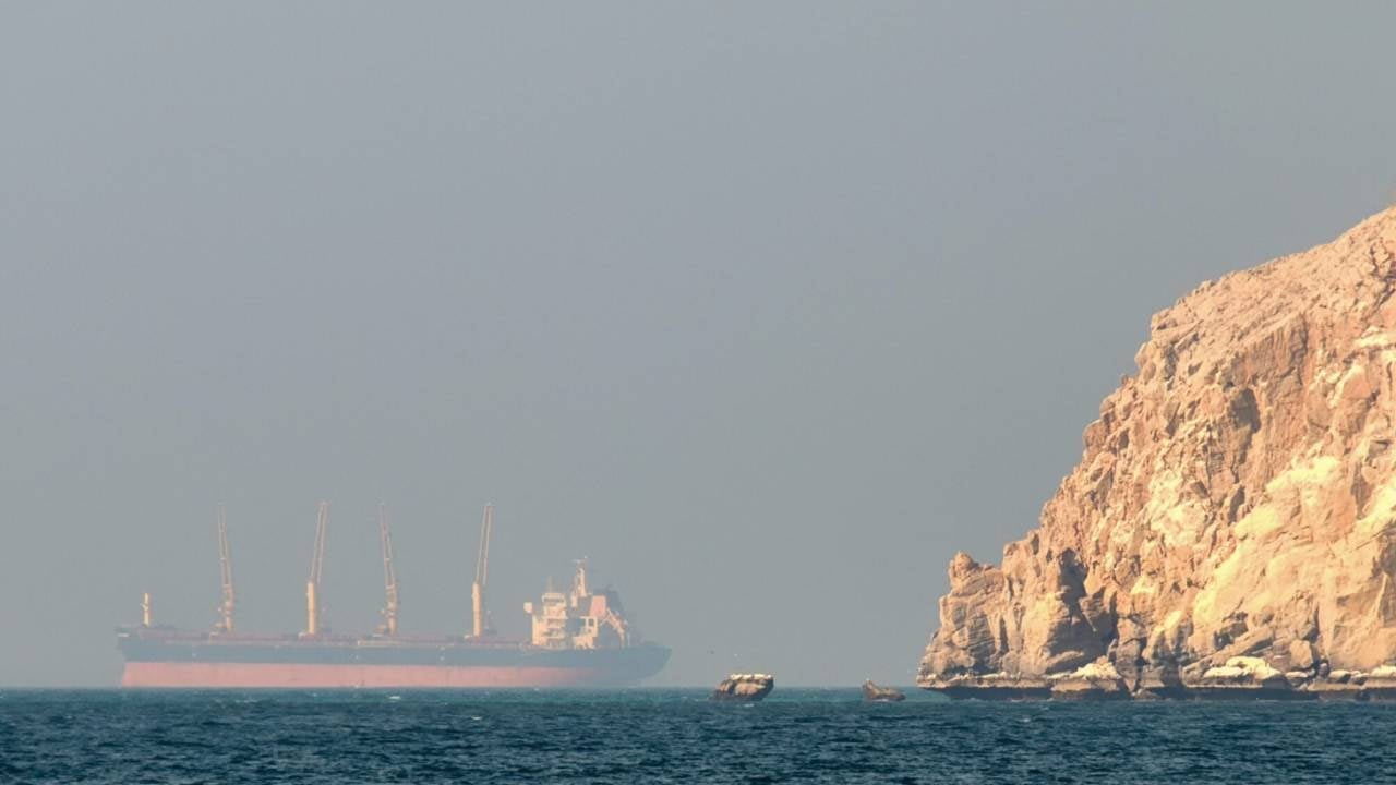 Foto - "Bizi değil, ABD'yi dinlediler" dedi ve ekledi: Gemiler patladı, alev alev yanıyor