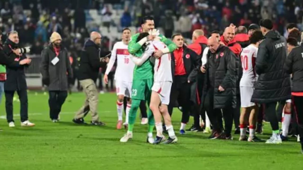Foto - Milli takımın başarısı ürküttü! Korktukları şey başlarına geldi!